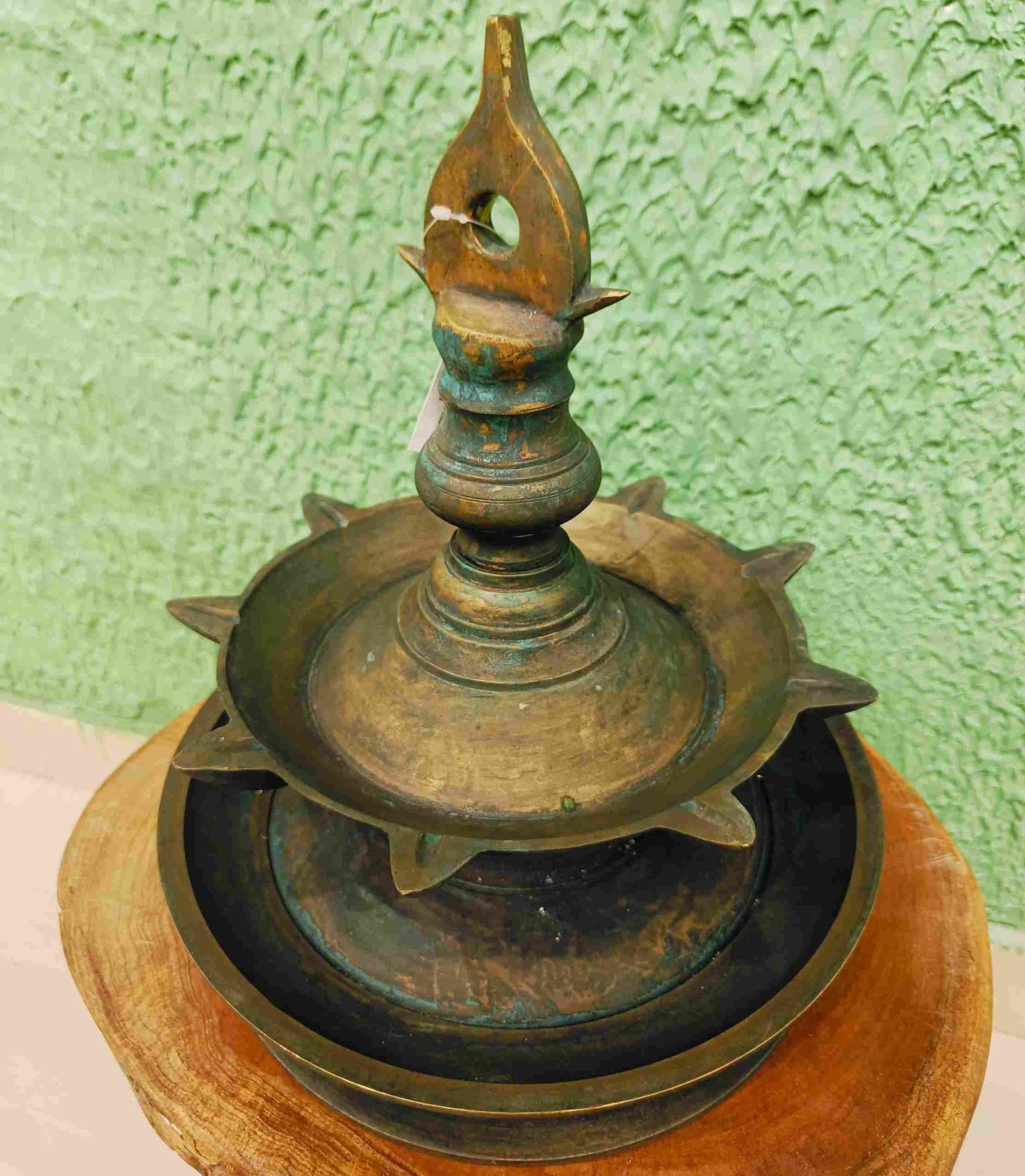 Elegant Brass Antique Hanging Oil Lamp | Vintage Decor Lighting - Large