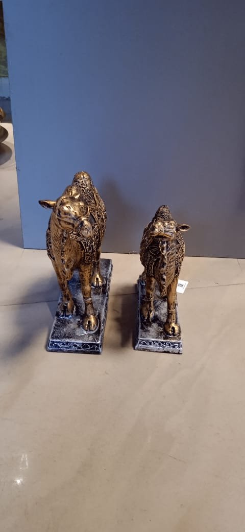 CAMEL PAIR SHOWPIECE