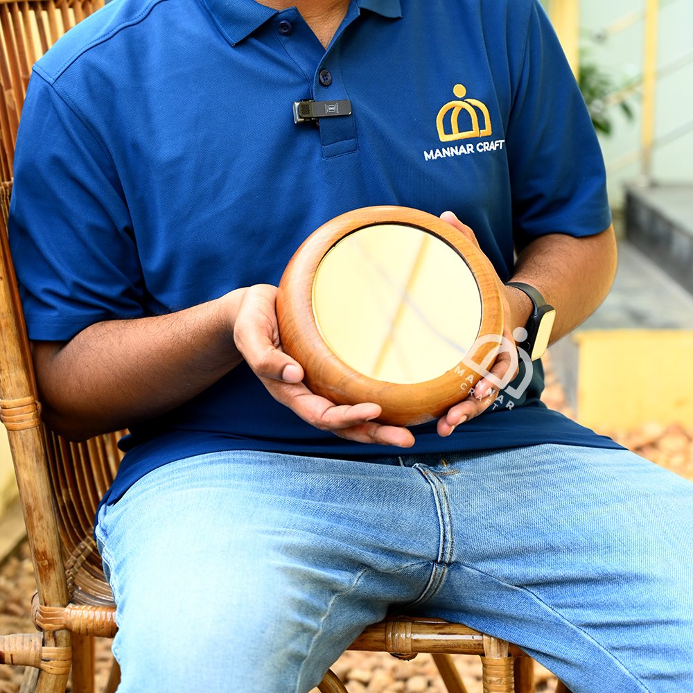Handcrafted Round Aranmula Kannadi with Wooden Frame – 5.25 Inch Mirror