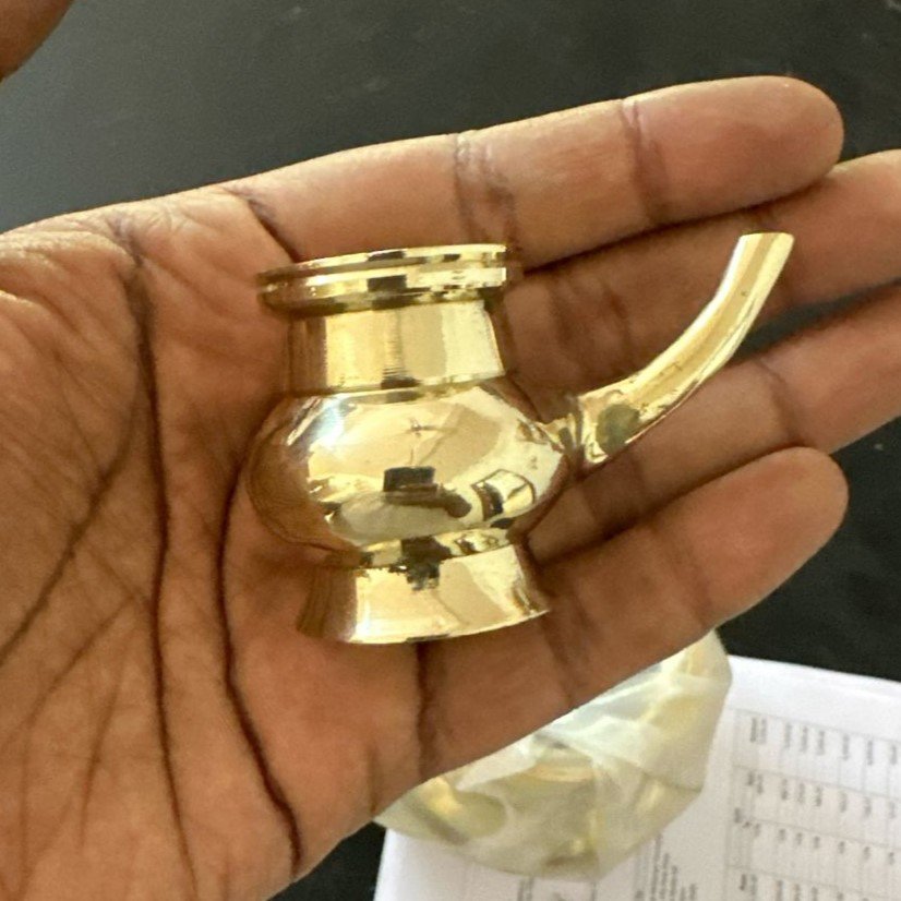 Traditional Kerala Small Brass Kindi (Set of 5) – Antique Finish Decorative Water Pot for Puja & Gifting