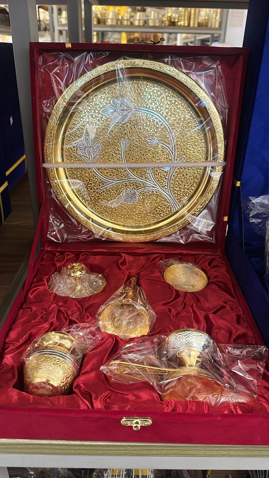 Brass Pooja Thali Set with Velvet Gift Box – 10 Inch Traditional Puja Plate for Festivals, Weddings & Gifting