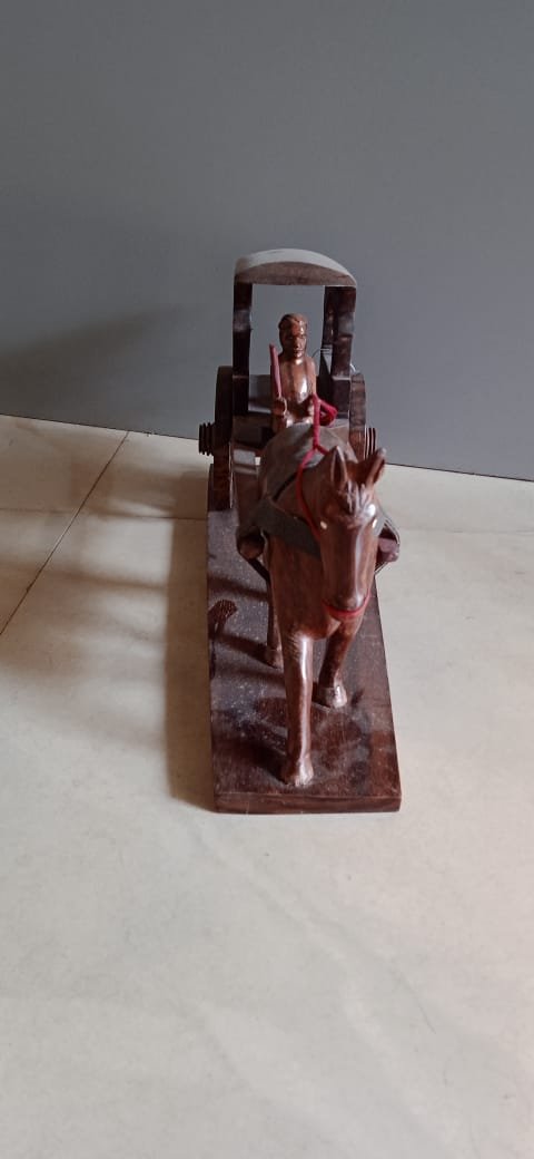 HORSE CART SHOWPIECE 