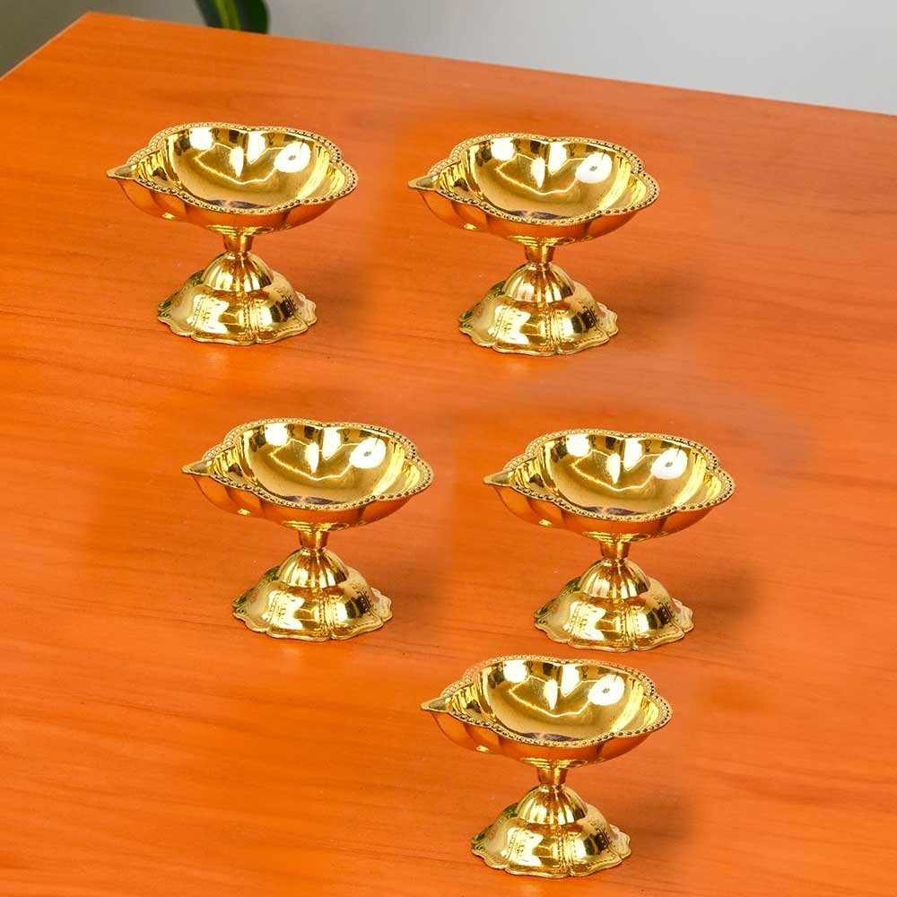 Brass Diya Small – Set of 5 Traditional Oil Lamps for Pooja, Festivals, Temple & Gifting
