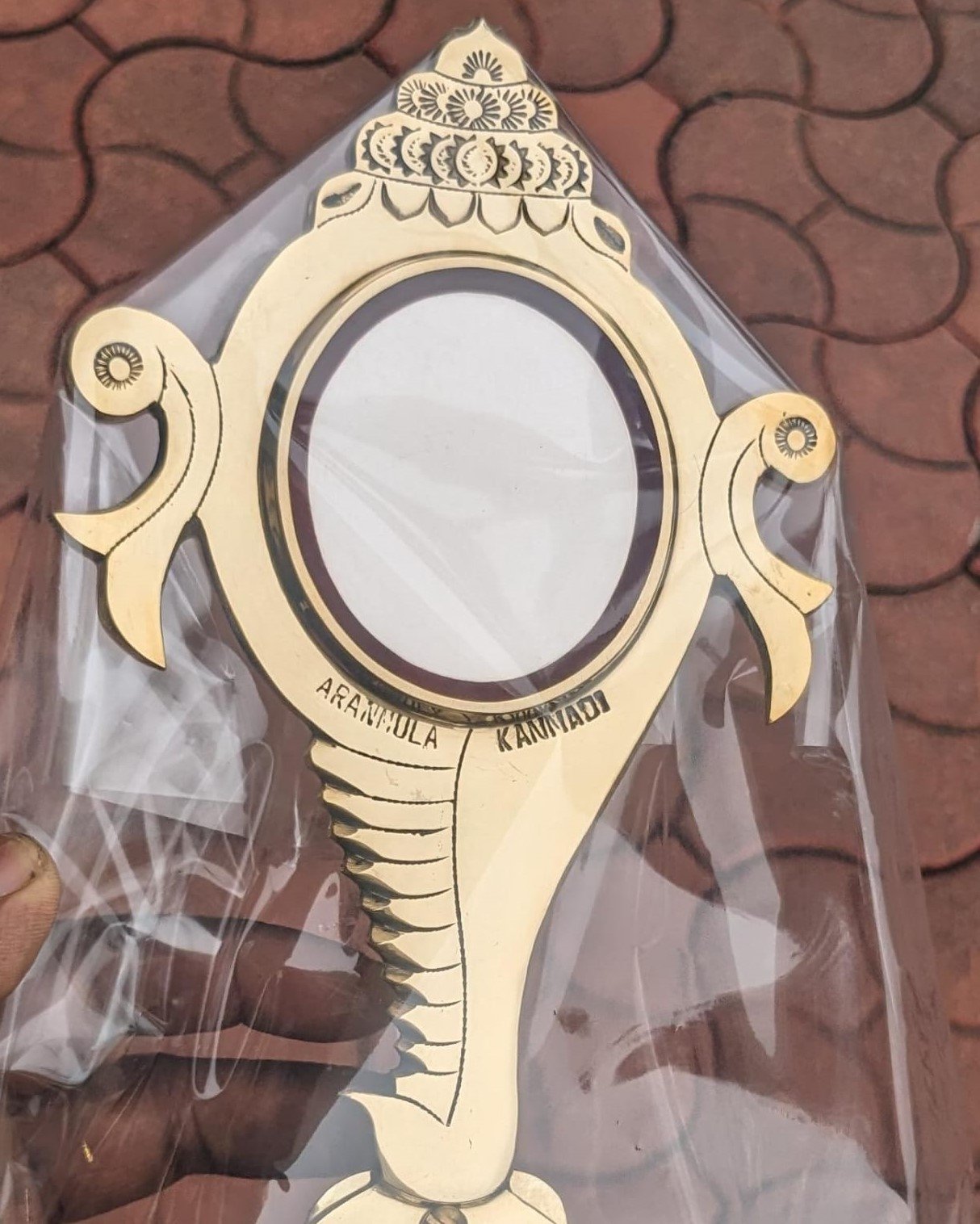 Authentic Aranmula Kannadi Round Shank Model (Metal Mirror) - 2.5 Inch