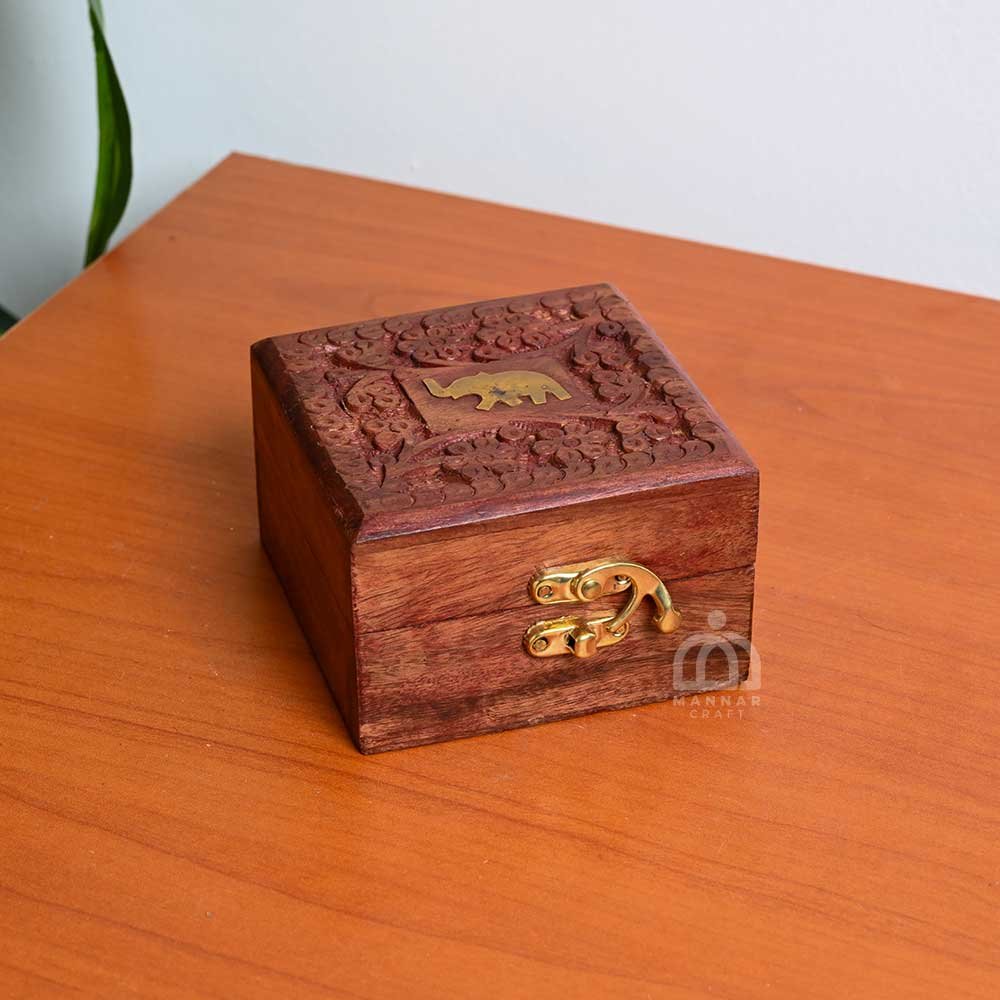 Handcrafted Wooden Storage Box with Brass Lock – 4-Inch Carved Decorative Keepsake Box for Home Décor & Gifting