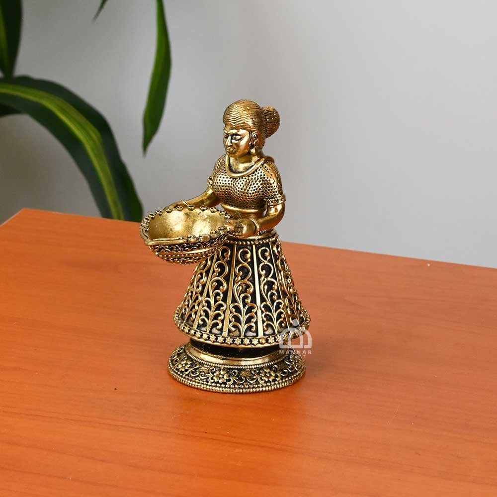 Casted Brass Light Weight Special Deepak – Traditional Brass Oil Lamp Statue | Handmade Puja Diya for Home, Temple & Festive Decor