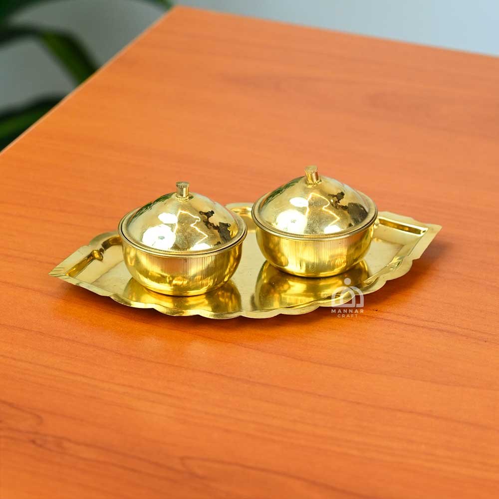 Brass Sindoor Box - Kumkum Cheppu